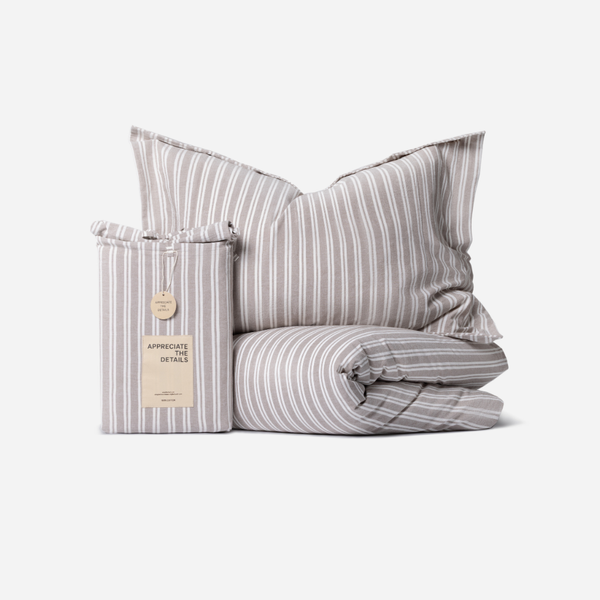 [032005] Rúmföt bómull striped moccha 140x200cm