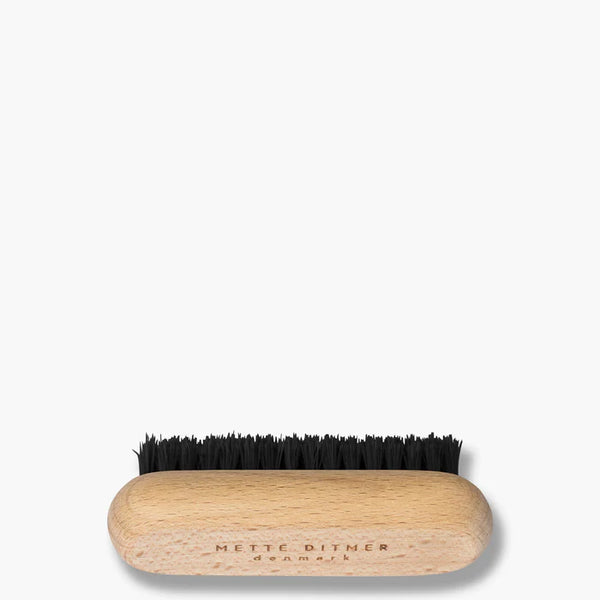 [0190252] CLEAN Nail brush 3,2x9,4 natural