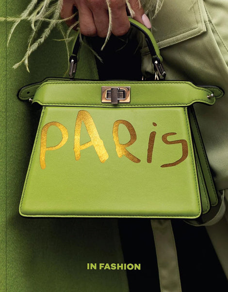 [025AC1427] Paris - In Fashion - Bók